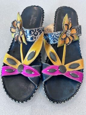 Spring Step Pink and Yellow Floral Strap Sandals Sz 41  9 1/2 - 10